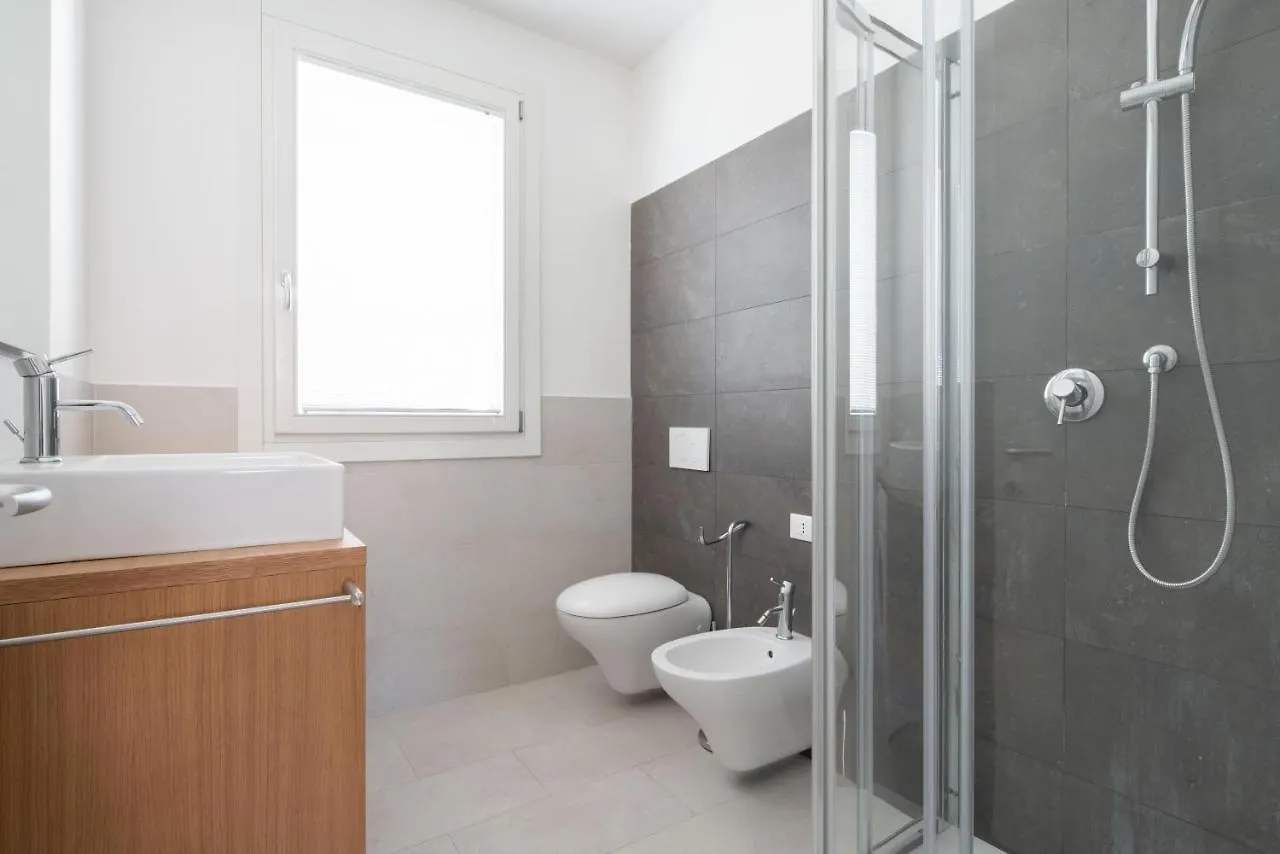 Apartment Immobiliare Jvl - Les Maisons Lido di Jesolo Italy