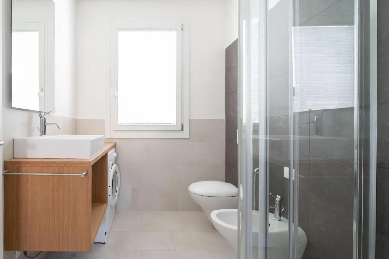 Immobiliare Jvl - Les Maisons Lido di Jesolo Apartment